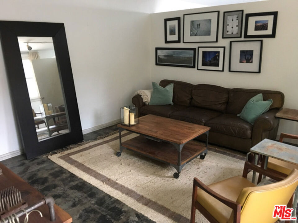 5422 W Washington Boulevard Property Photo 14