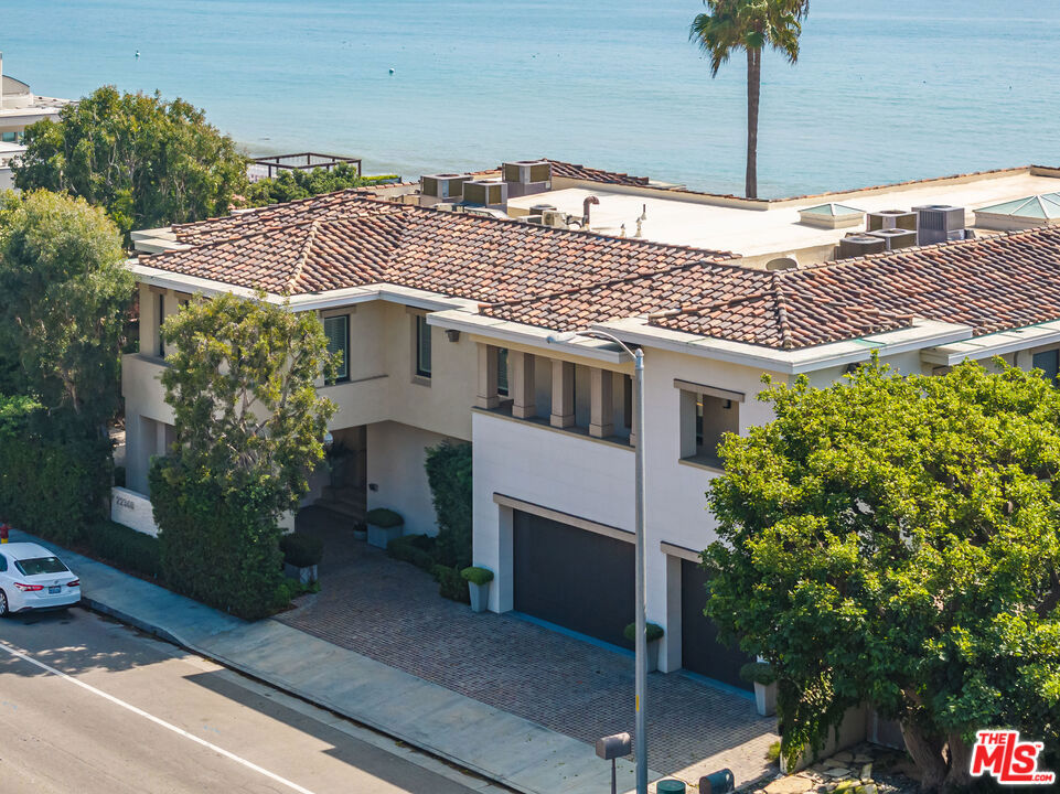 22368 Pacific Coast Highway Property Photo 1
