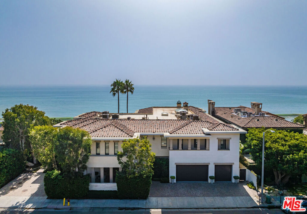 22368 Pacific Coast Highway Property Photo 2