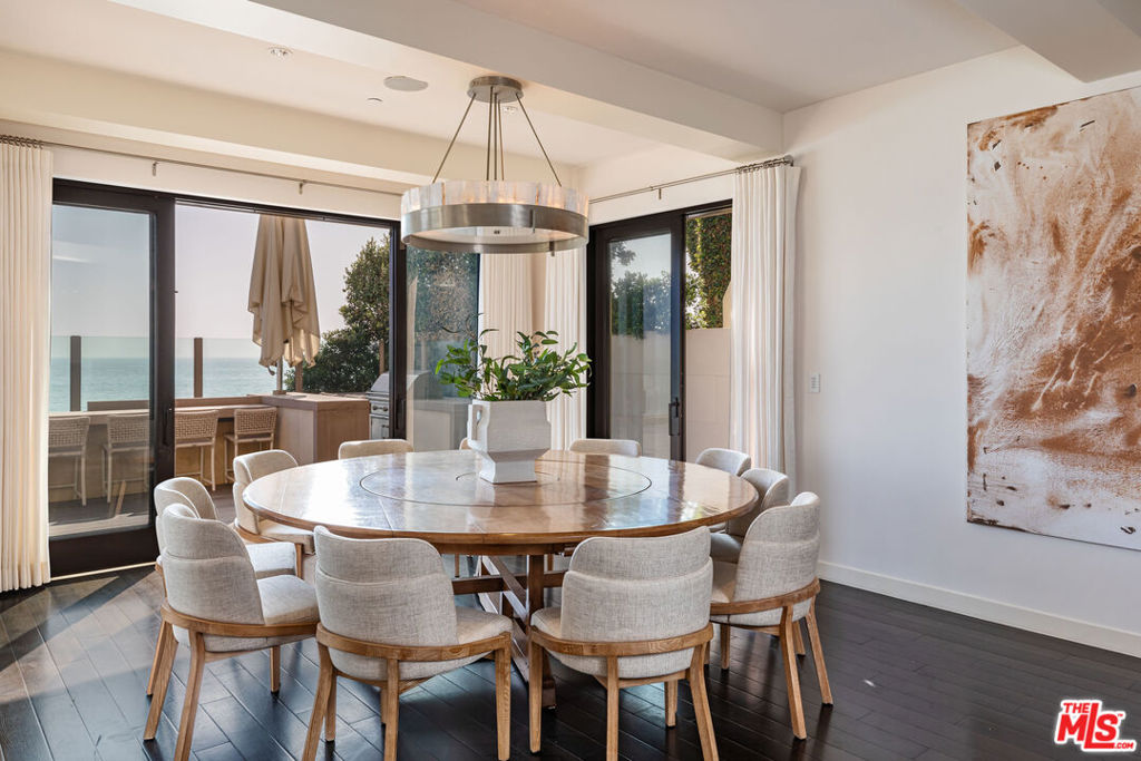 22368 Pacific Coast Highway Property Photo 11