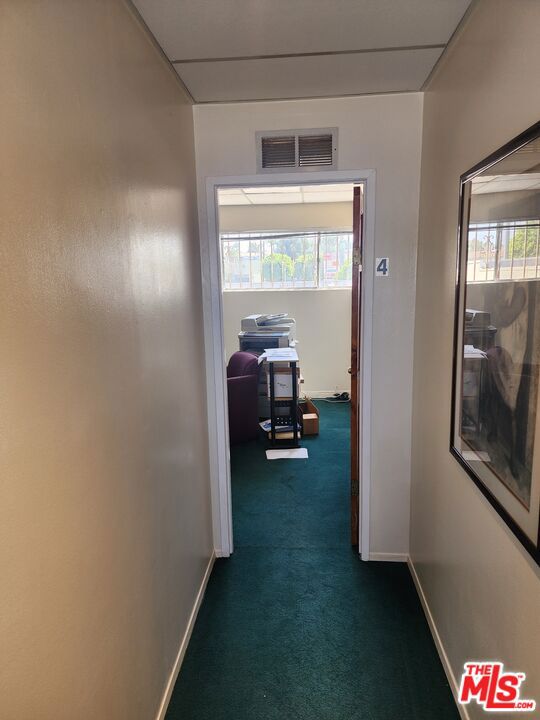 707 N La Brea Avenue Property Photo 37