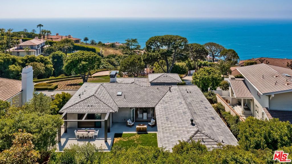 1012 Via Mirabel Property Photo 7