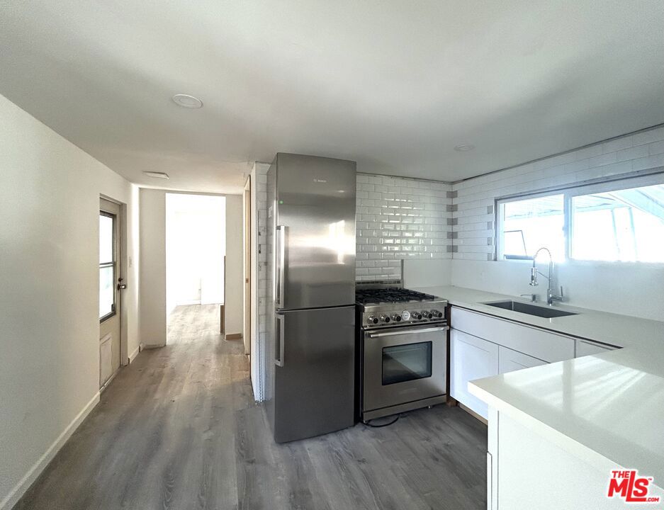 16321 Pacific Coast Highway 41 Property Photo 5