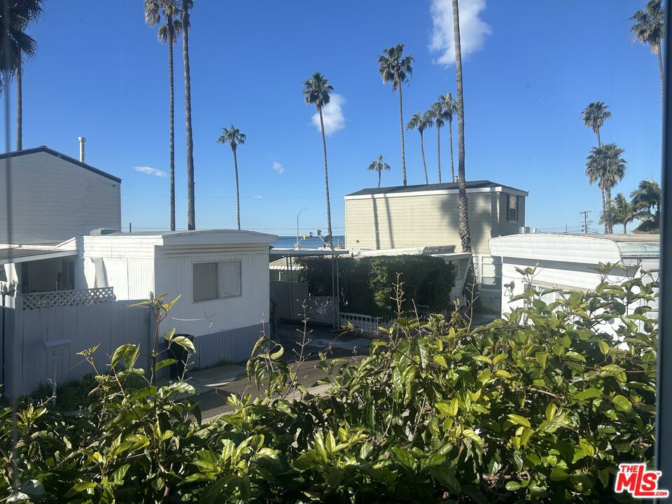 16321 Pacific Coast Highway 41 Property Photo 12