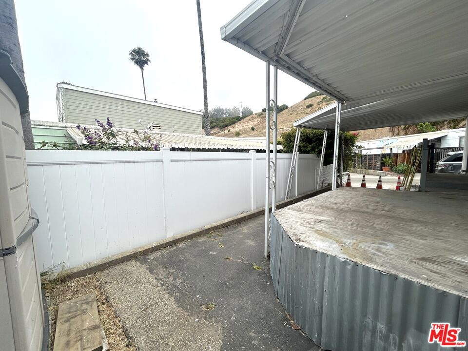 16321 Pacific Coast Highway 41 Property Photo 16