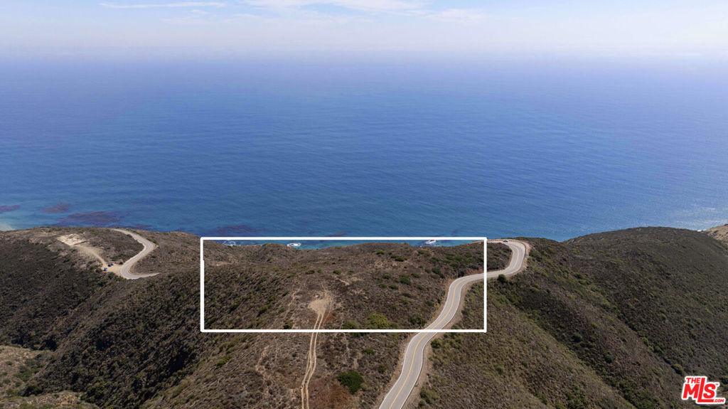 9700 Deer Creek Road Property Photo 2