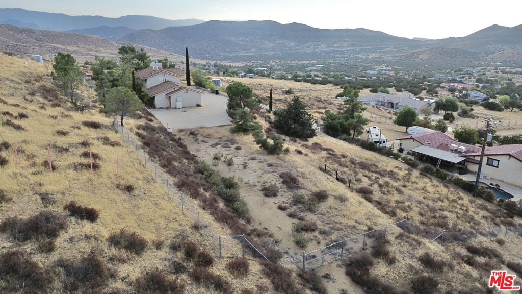 24442251 Property Photo 48