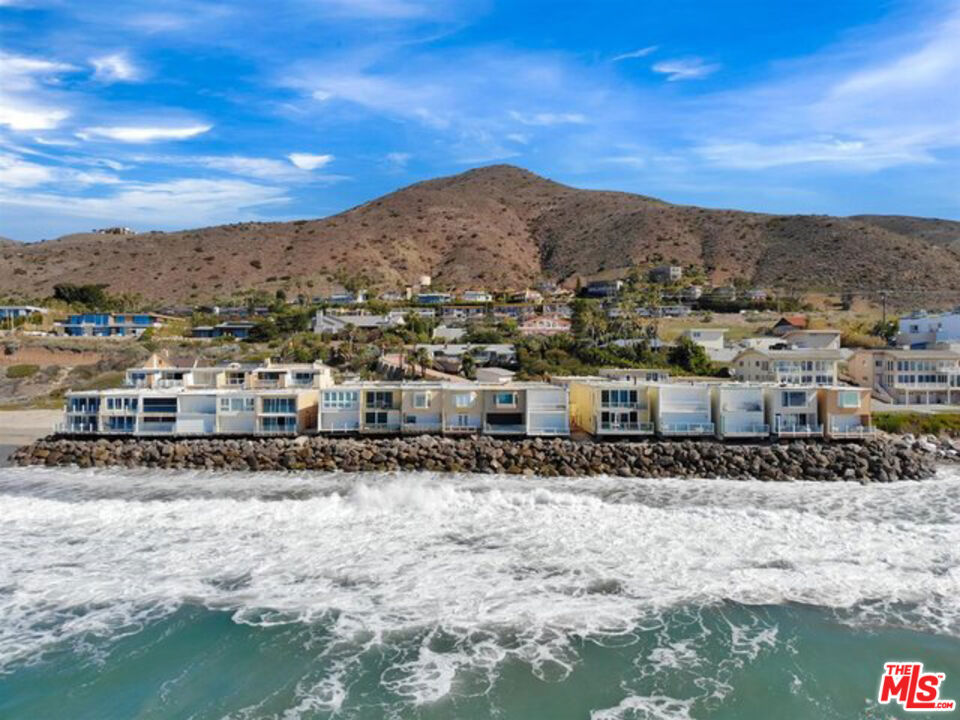 11770 Pacific Coast Highway D Property Photo 1