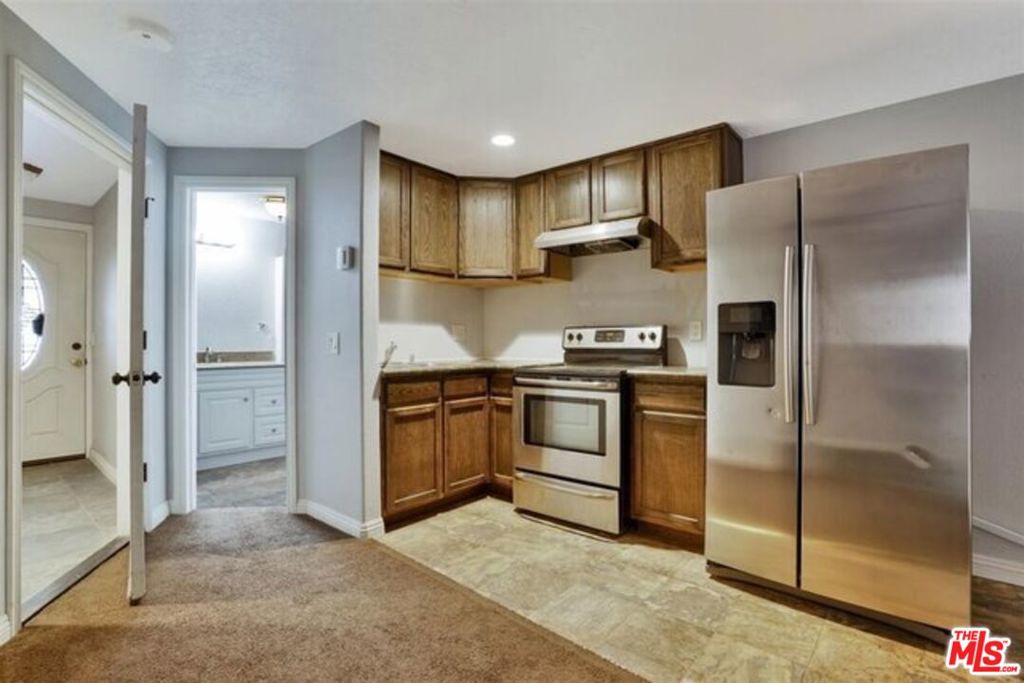 11770 Pacific Coast Highway D Property Photo 3