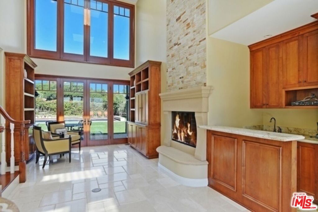 7322 Birdview Avenue Property Photo 8