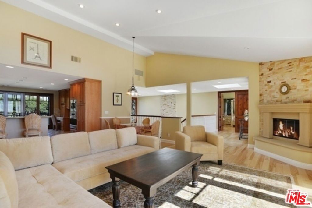 7322 Birdview Avenue Property Photo 13