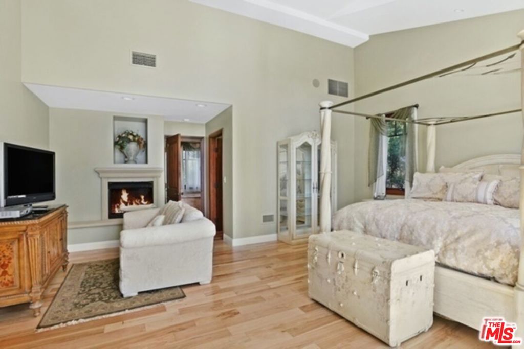 7322 Birdview Avenue Property Photo 18
