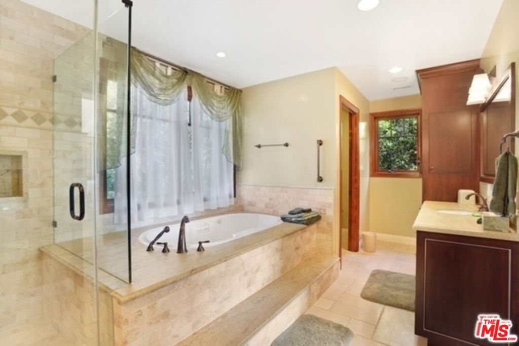 7322 Birdview Avenue Property Photo 21