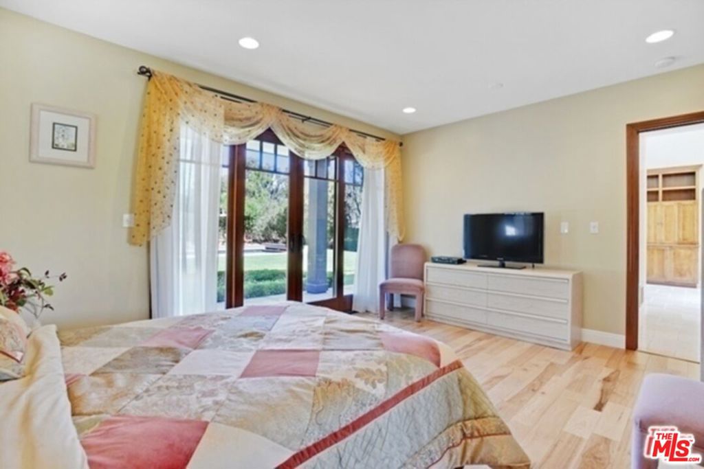 7322 Birdview Avenue Property Photo 23