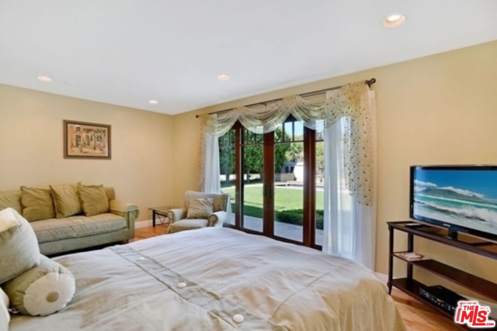7322 Birdview Avenue Property Photo 24