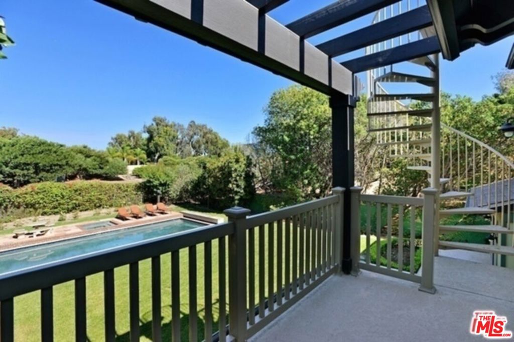 7322 Birdview Avenue Property Photo 28