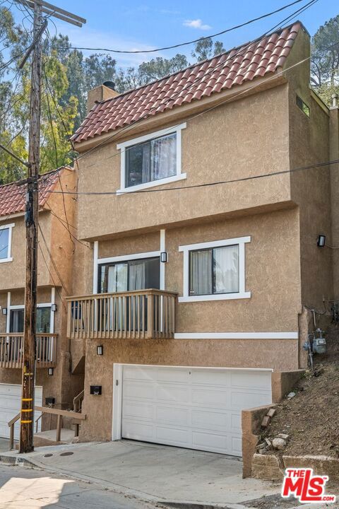 2445 Lake View Avenue Property Photo 13
