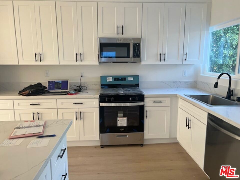1618 Crenshaw Boulevard Property Photo 1