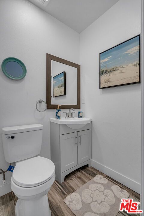 817 W 101st Street Property Photo 14