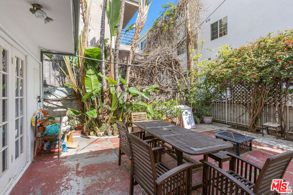 1101 Euclid Street Property Photo 8