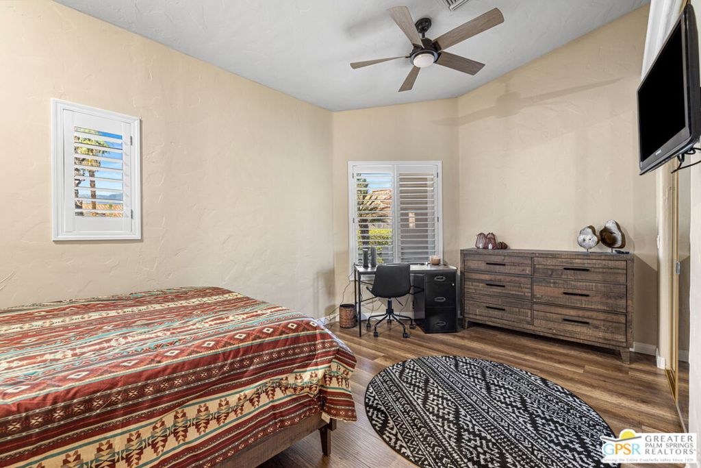 40560 Glenwood Lane Property Photo 44
