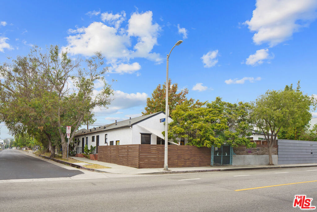 535 Rose Avenue Property Photo 1