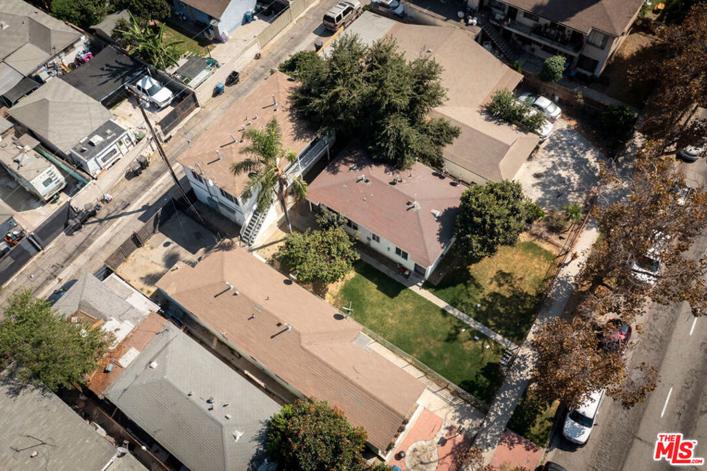 14710 S Atlantic Avenue Property Photo 4