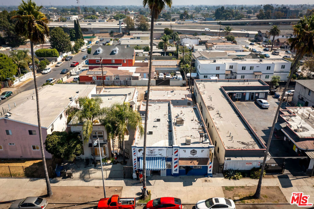 10908 S Figueroa Street Property Photo 5