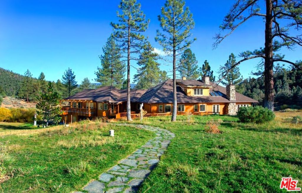 33224 Seymour Canyon Road Property Photo 1
