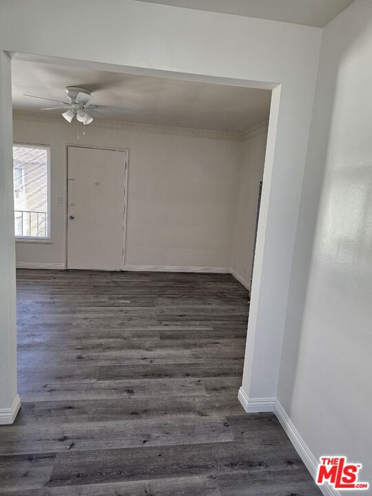 914 S Gramercy Drive Property Photo 7
