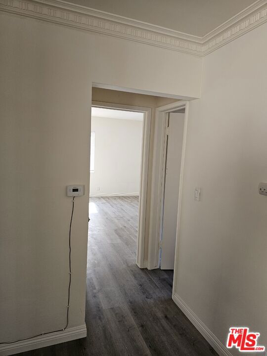 914 S Gramercy Drive Property Photo 9