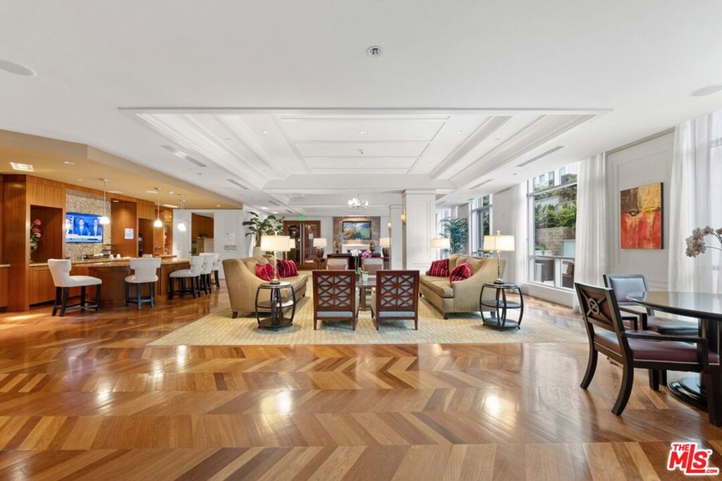 10700 Wilshire Boulevard 208 Property Photo 10