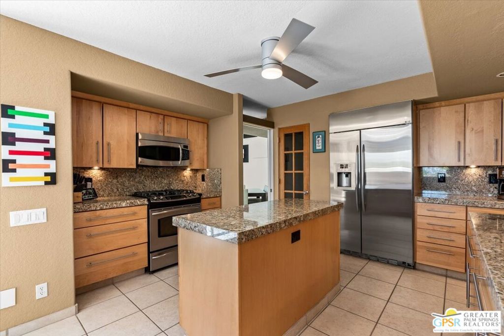 2622 N Girasol Avenue Property Photo 14