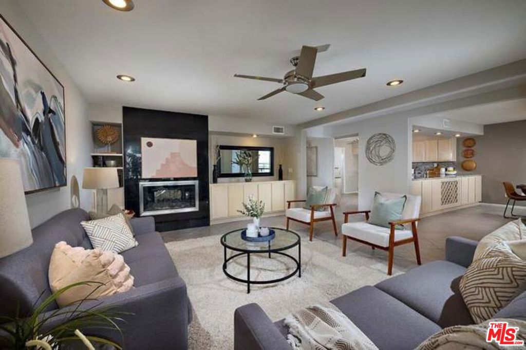 2552 Navarra Drive A Property Photo 1
