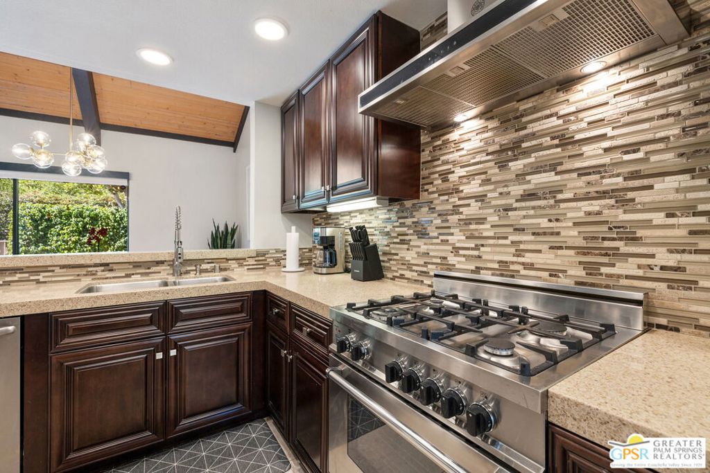 70100 Mirage Cove Drive 10 Property Photo 45