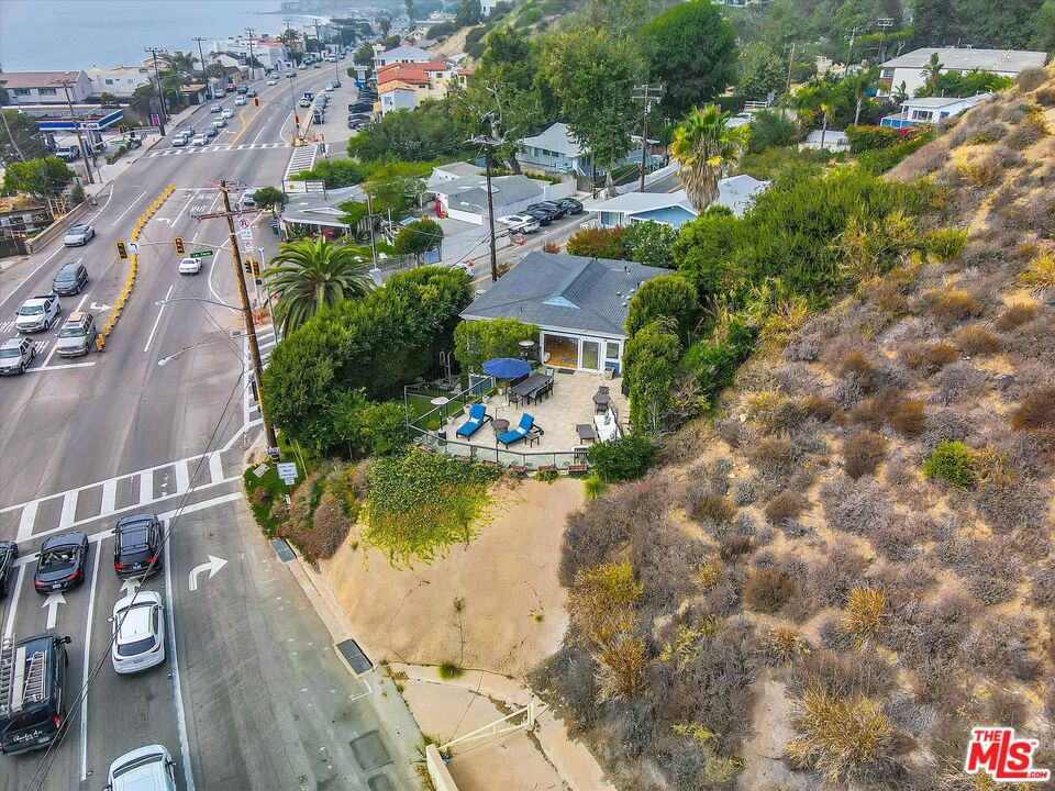 3966 Las Flores Canyon Road Property Photo 49