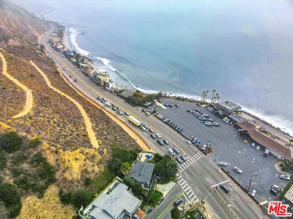 3966 Las Flores Canyon Road Property Photo 51