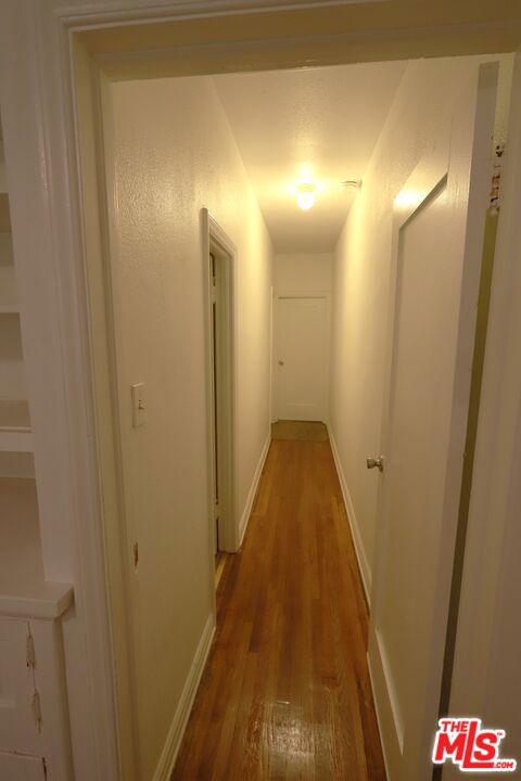 810 N Hobart Boulevard Property Photo 16