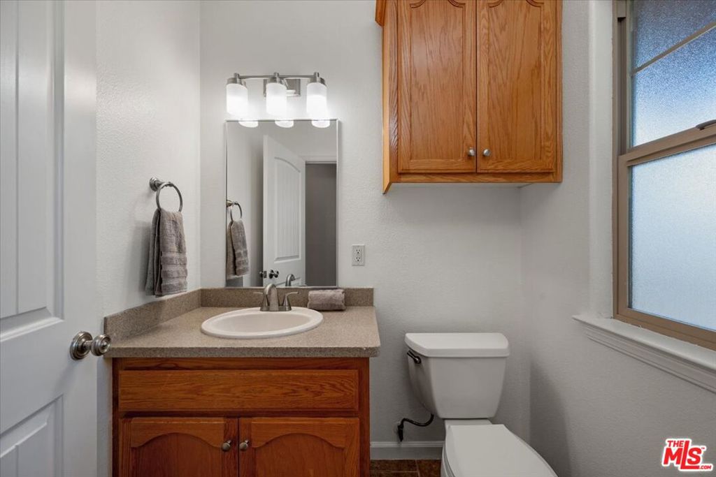 230 Hans Place Property Photo 21