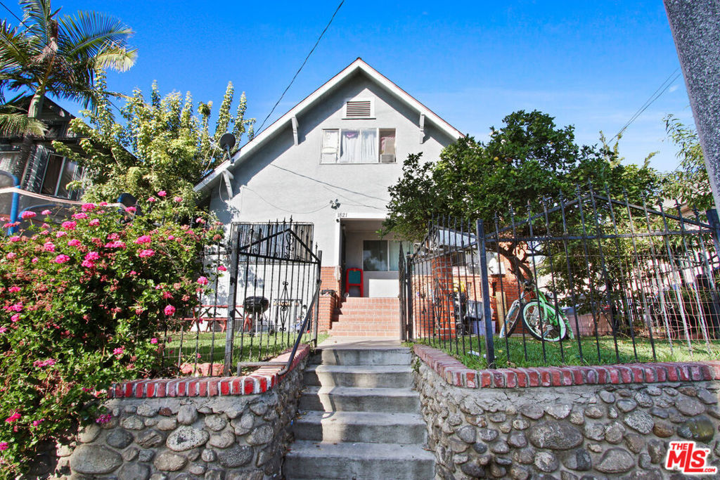 1819 S Normandie Avenue Property Photo 1