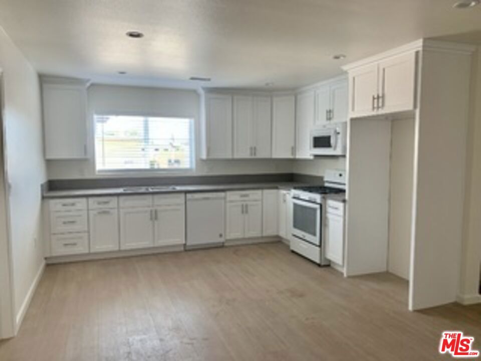 1030 Olive Avenue Property Photo 19