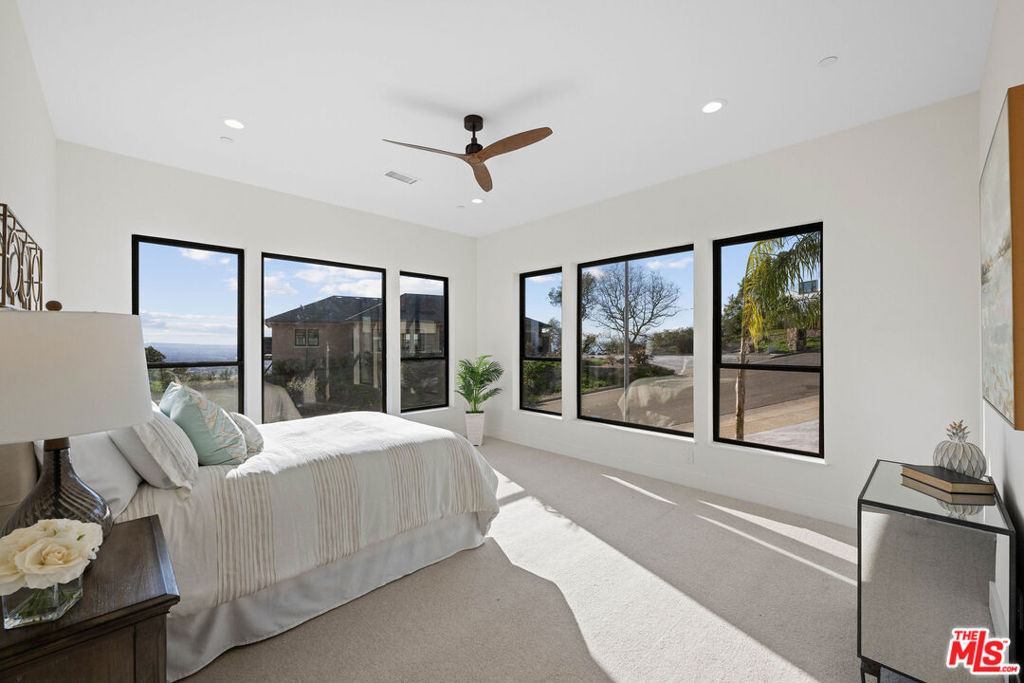 3794 Skyfarm Drive Property Photo 23