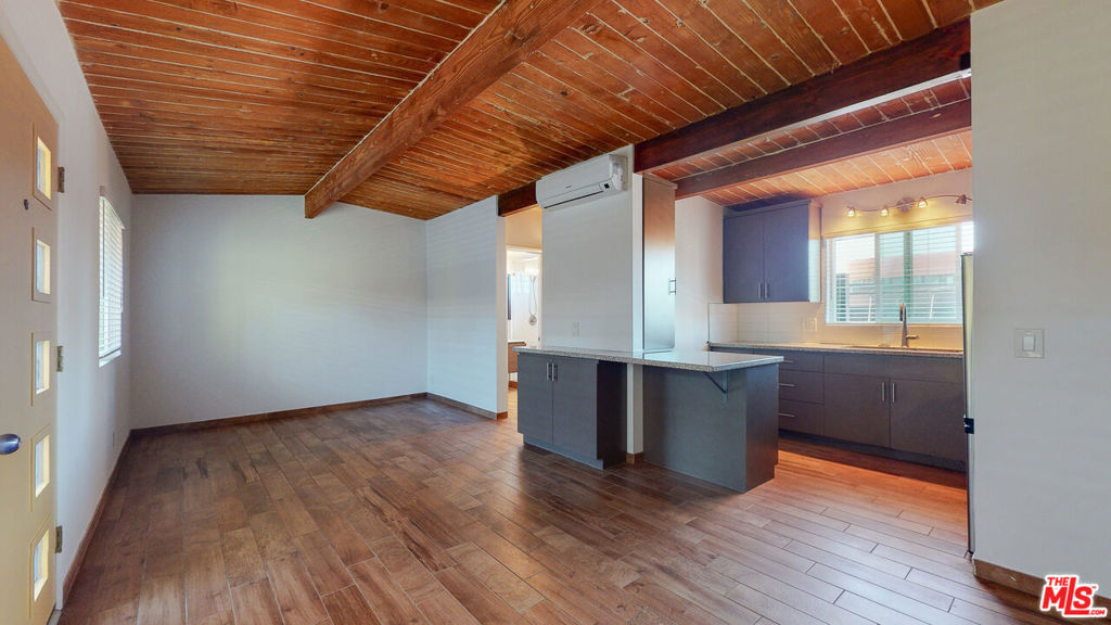 10333 Santa Monica Boulevard 11 Property Photo 1