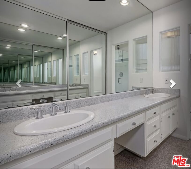 18203 Coastline Drive 7 Property Photo 11