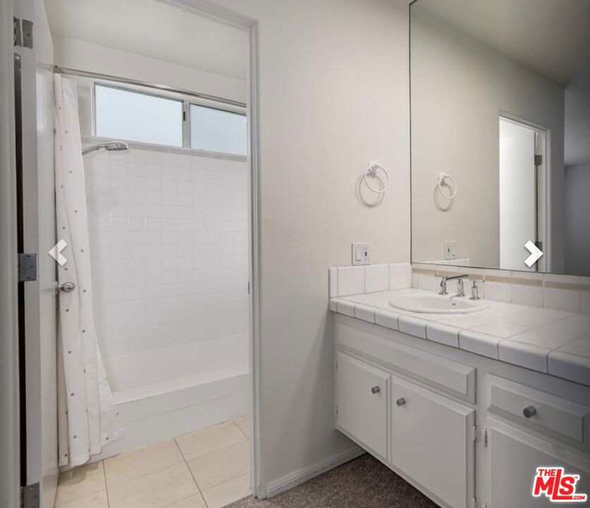 18203 Coastline Drive 7 Property Photo 13