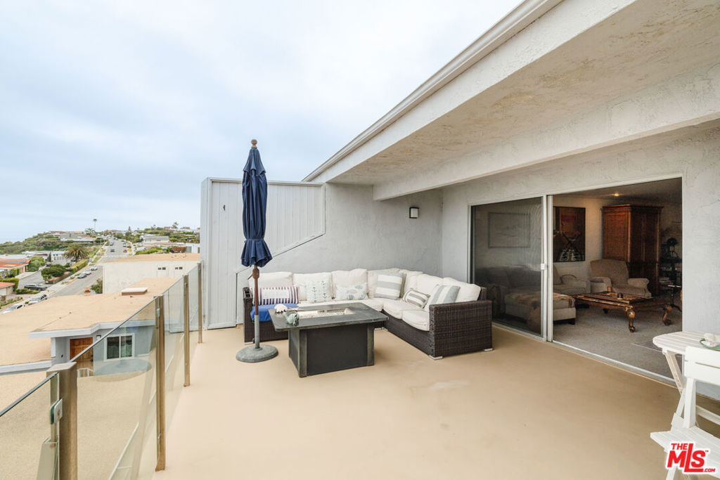 18203 Coastline Drive 7 Property Photo 16