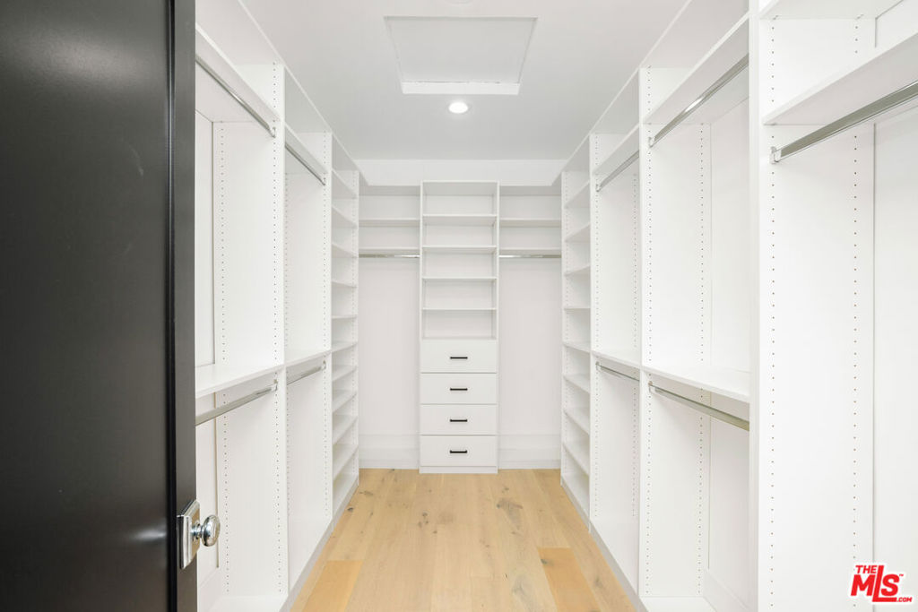 4608 Westchester Drive Property Photo 30