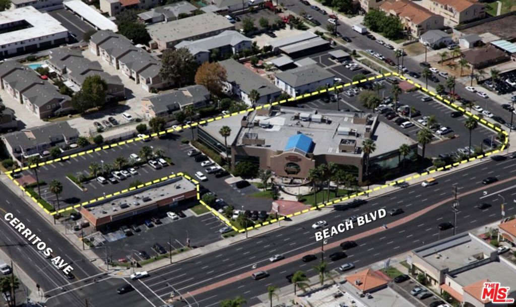 10401 Beach Boulevard Property Photo 1