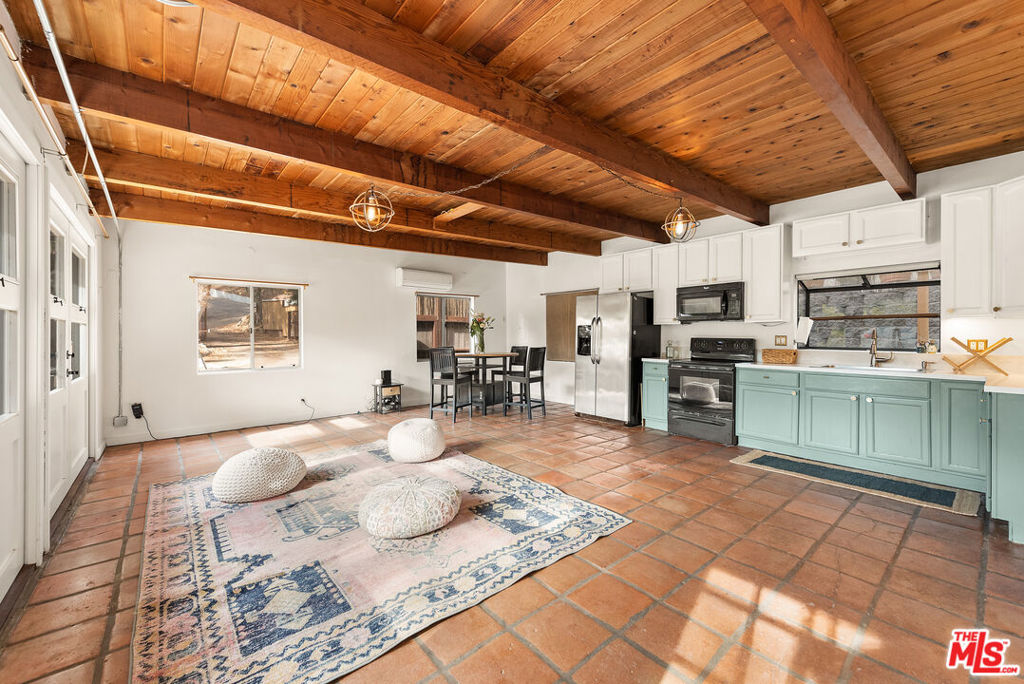 1710 Topanga Skyline 5 Property Photo 7