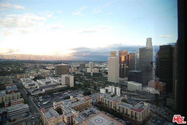 1100 Wilshire 3404 Property Photo 25